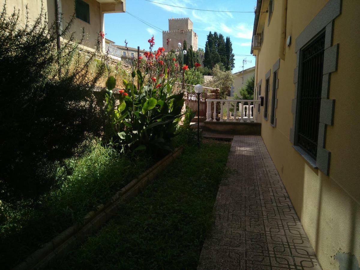 El Cerezo Villa ซิวดัด-โรดรีโก ภายนอก รูปภาพ